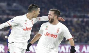 L'esultanza di Miralem Pjanic e CR7